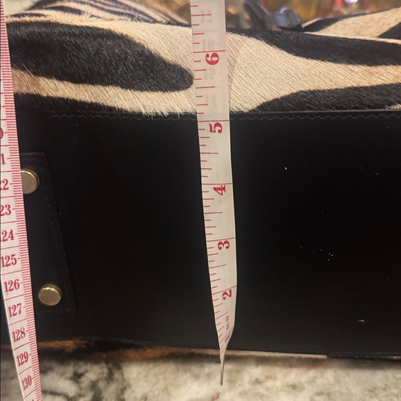 Handbag - Picture 11 of 11